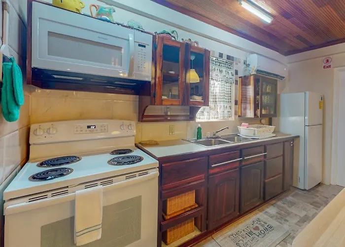 The Captain's At Hummingbird Gold Standard Certified Apartamento *