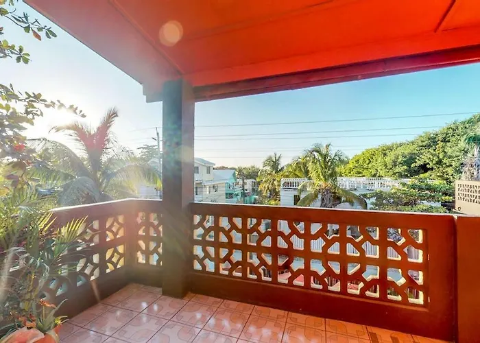 Apartamento The Captain's At Hummingbird Gold Standard Certified San Pedro (Ambergris Caye)